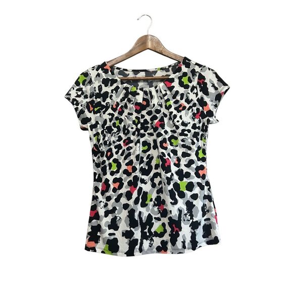 Worthington cheetah print shortsleeve blouse‎ top size small P polyester spandex - Picture 1 of 5